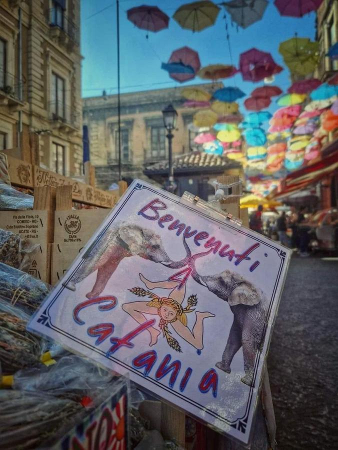 Corte Capuana Leilighet Catania Eksteriør bilde